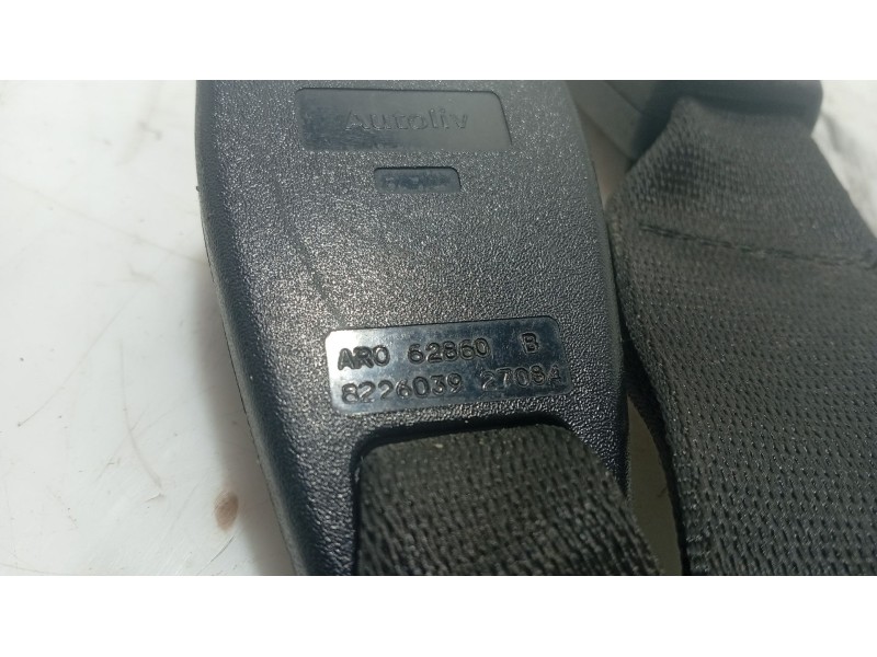 Recambio de anclaje cinturon trasero derecho para bmw 3 (e46) 325 i referencia OEM IAM   