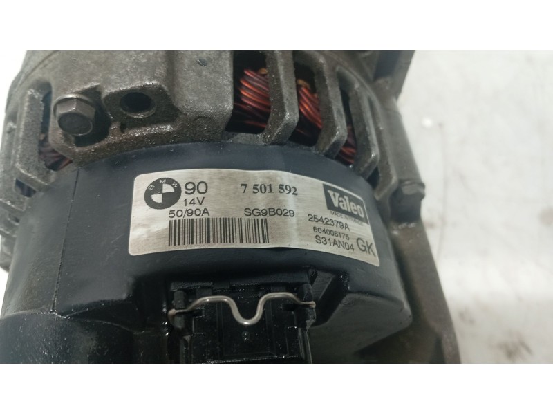 Recambio de alternador para bmw 3 (e46) 325 i referencia OEM IAM 12317501592 / 12317501687  