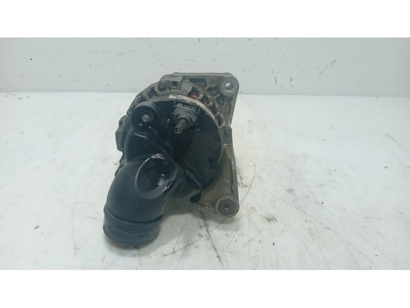 Recambio de alternador para bmw 3 (e46) 325 i referencia OEM IAM 12317501592 / 12317501687  