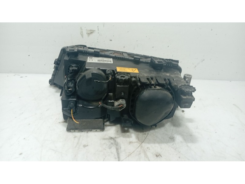 Recambio de faro derecho para bmw 3 (e46) 325 i referencia OEM IAM 63127165776 / VERE0562  