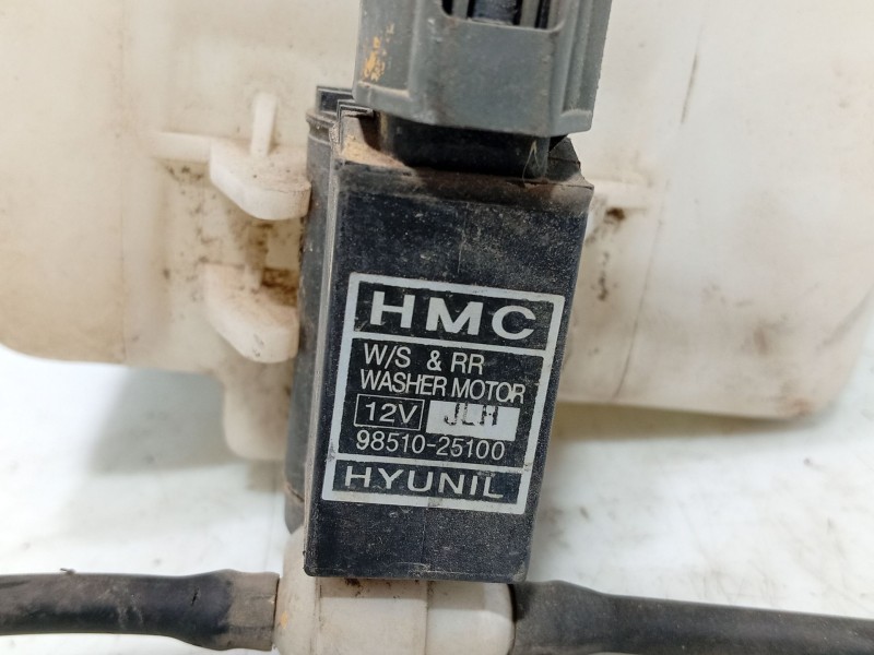 Recambio de deposito limpia para hyundai accent ii (lc) 1.3 referencia OEM IAM 9861025102  