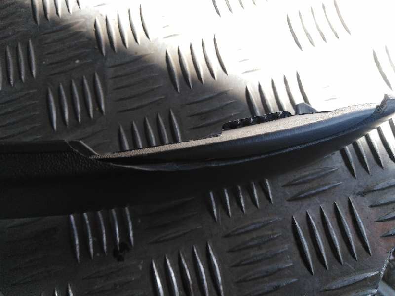 Recambio de rejilla paragolpes derecha para  referencia OEM IAM 28025551  