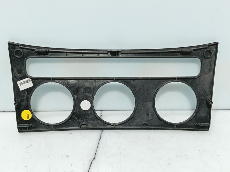 Recambio de moldura para volkswagen passat b6 variant (3c5) 2.0 tdi referencia OEM IAM   