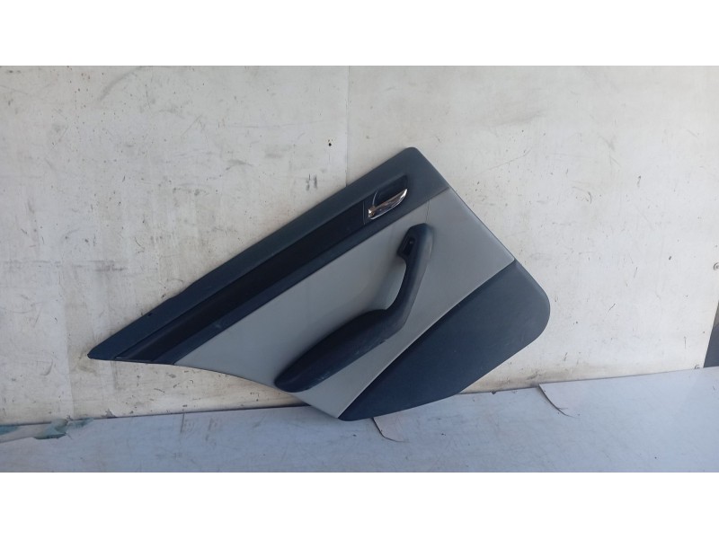 Recambio de guarnecido puerta trasera izquierda para bmw 3 (e46) 325 i referencia OEM IAM   