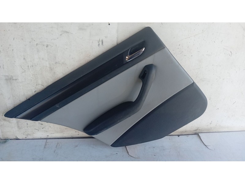 Recambio de guarnecido puerta trasera izquierda para bmw 3 (e46) 325 i referencia OEM IAM   