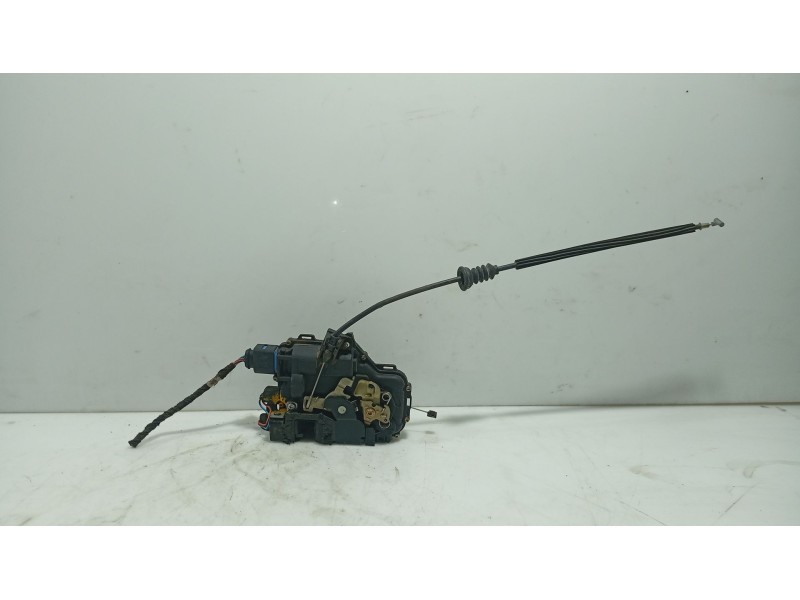 Recambio de cerradura puerta delantera derecha para skoda fabia i (6y2) 1.4 referencia OEM IAM   