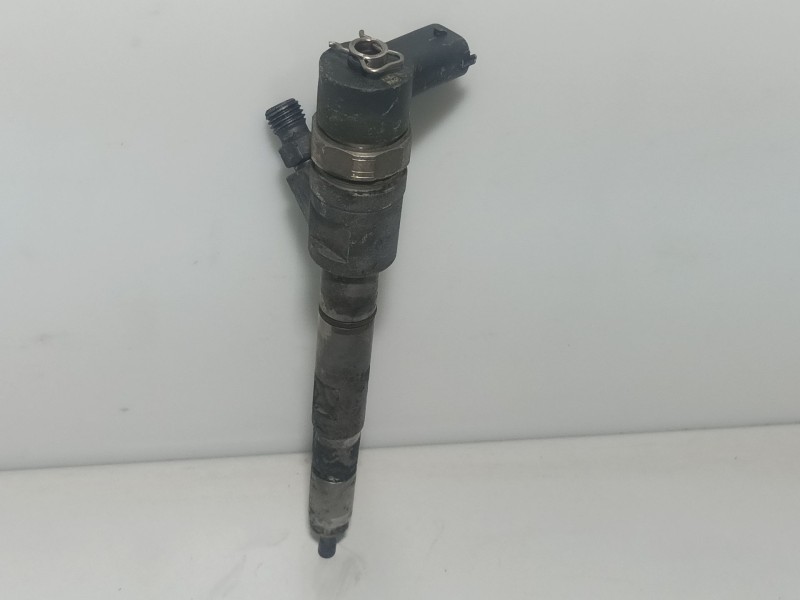 Recambio de inyector para suzuki vitara (et) hdi (se 420hdi) referencia OEM IAM 7851902683401 0445110275 338004a500