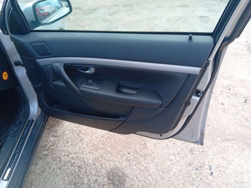 volvo s60 i (384) del año 2004