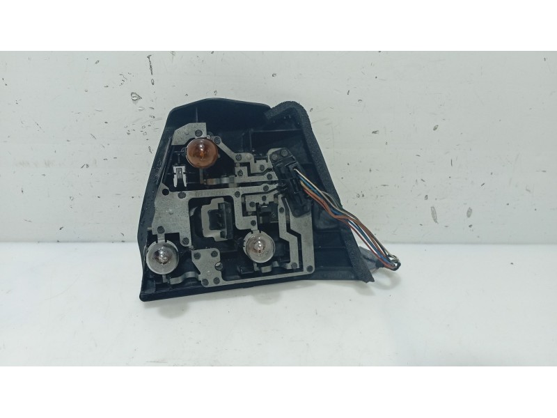 Recambio de portalamparas para bmw 3 (e46) 320 d referencia OEM IAM   