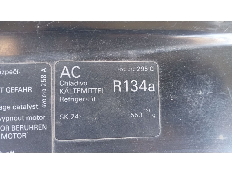 Recambio de refuerzo paragolpes delantero para skoda fabia i (6y2) 1.4 referencia OEM IAM 6Y0010295Q  
