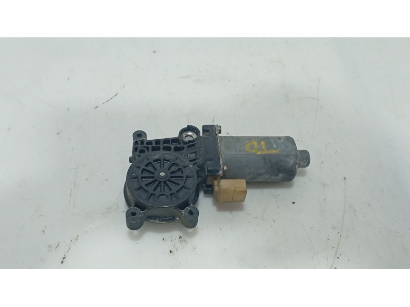 Recambio de motor elevalunas trasero derecho para bmw 3 (e46) 320 d referencia OEM IAM   
