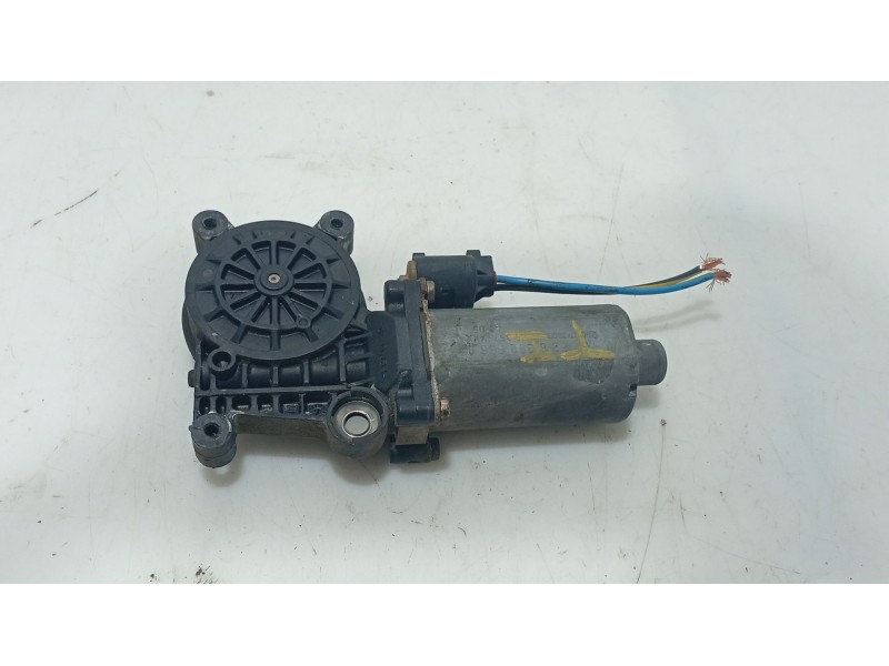 Recambio de motor elevalunas trasero izquierdo para bmw 3 (e46) 320 d referencia OEM IAM   