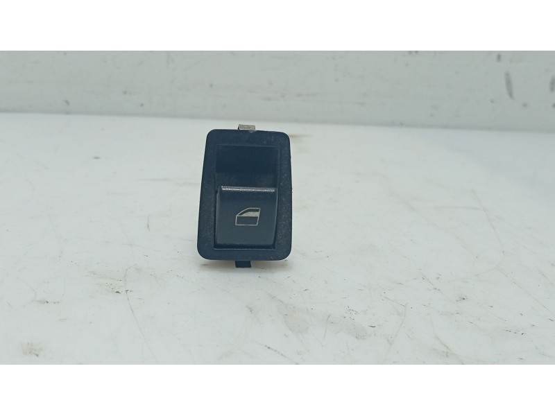 Recambio de mando elevalunas trasero izquierdo para bmw 3 (e46) 320 d referencia OEM IAM   