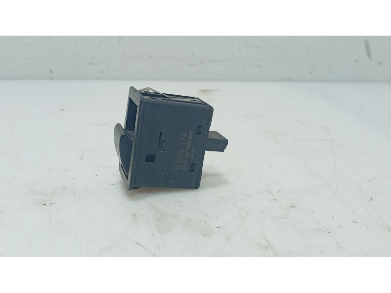 Recambio de mando elevalunas trasero izquierdo para bmw 3 (e46) 320 d referencia OEM IAM   