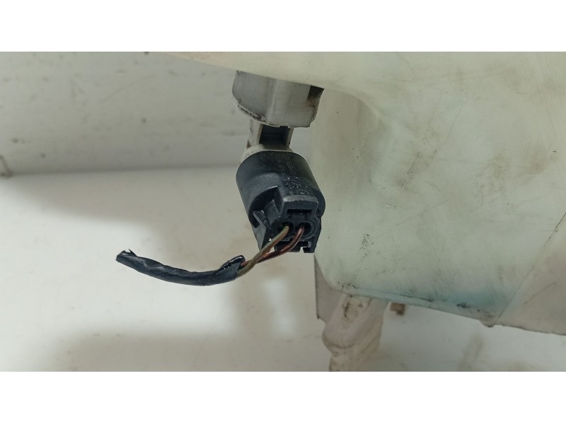 Recambio de deposito limpia para bmw 3 (e46) 320 d referencia OEM IAM   