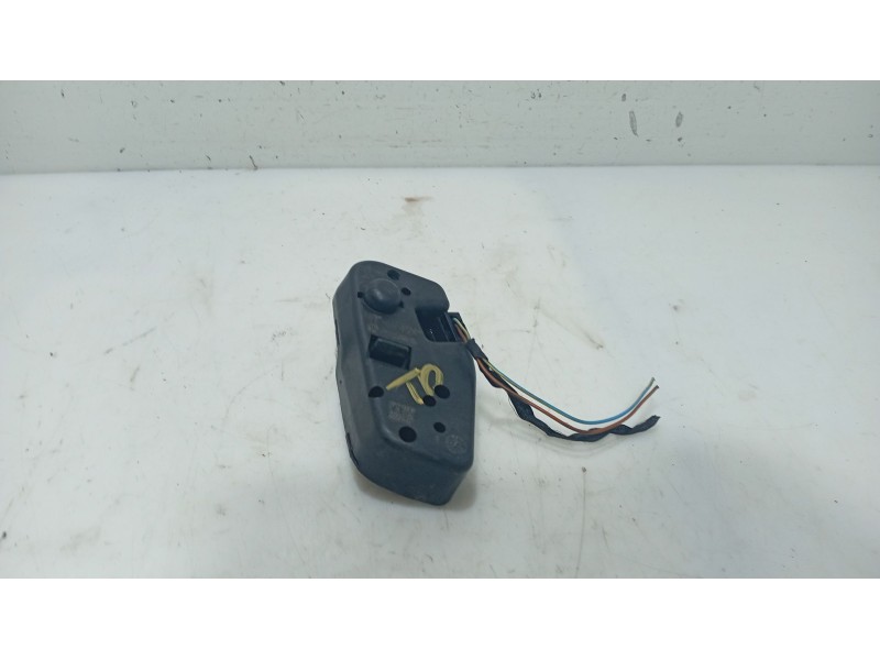 Recambio de portalamparas para bmw 3 (e46) 320 d referencia OEM IAM   