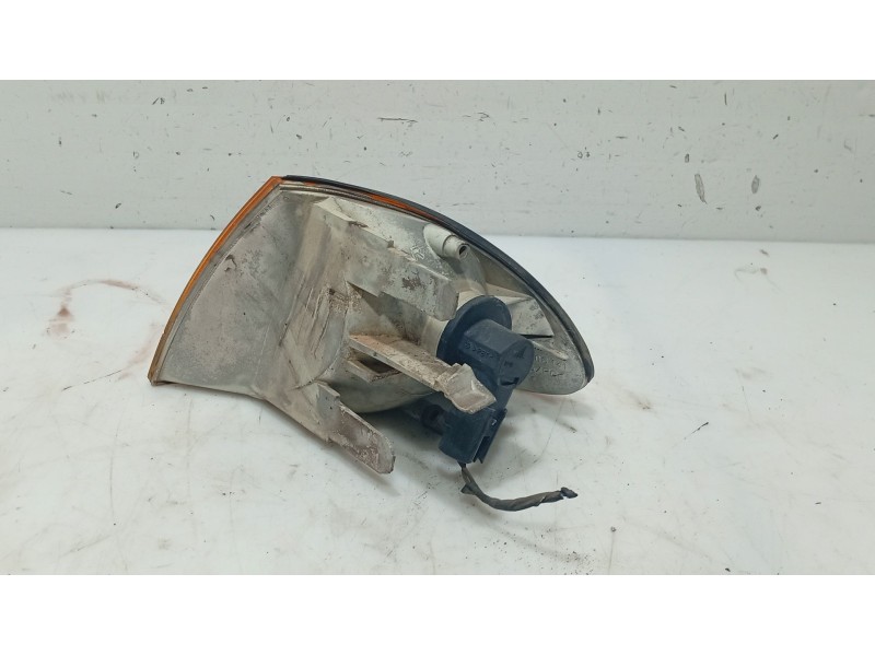 Recambio de faro delantero para bmw 3 (e46) 320 d referencia OEM IAM   