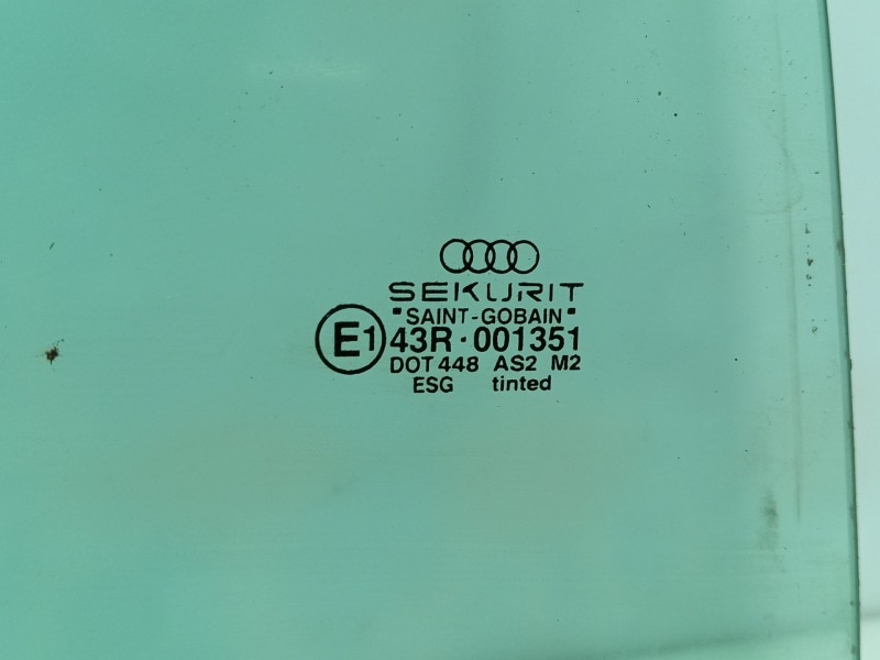 Recambio de luna trasera derecha para audi a2 (8z0) 1.4 tdi referencia OEM IAM 8Z0845206B  