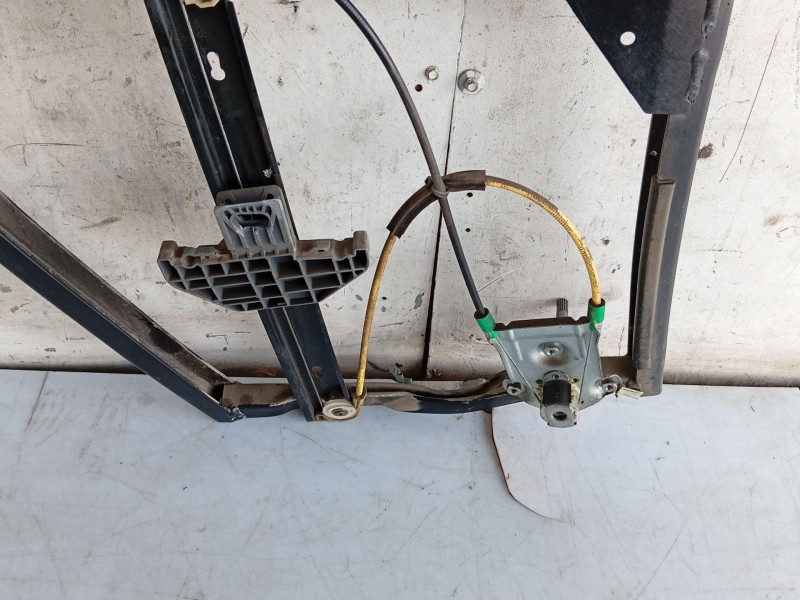 Recambio de elevalunas trasero derecho para audi a2 (8z0) 1.4 tdi referencia OEM IAM 8Z0839400A  