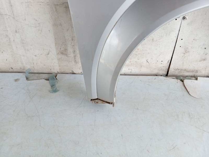 Recambio de aleta delantera derecha para audi a2 (8z0) 1.4 tdi referencia OEM IAM 8Z0821106CGRU  
