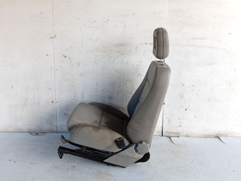 Recambio de asiento delantero derecho para audi a2 (8z0) 1.4 tdi referencia OEM IAM   