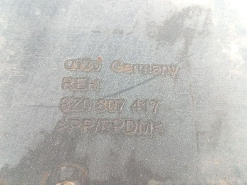 Recambio de paragolpes trasero para audi a2 (8z0) 1.4 tdi referencia OEM IAM 8Z0807303GRU  