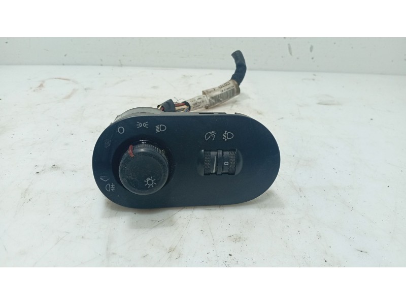 Recambio de mando luces para seat ibiza iii (6l1) 1.9 sdi referencia OEM IAM   