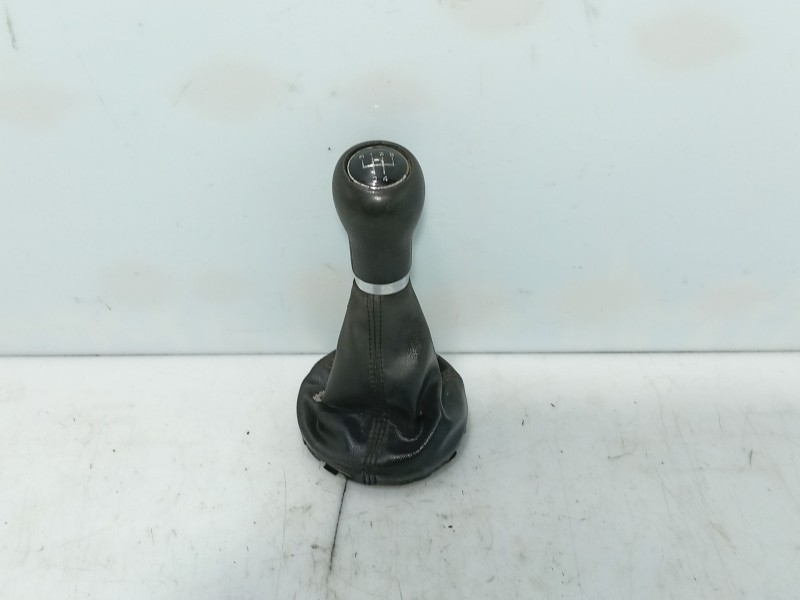 Recambio de pomo palanca cambio para audi a2 (8z0) 1.4 tdi referencia OEM IAM   