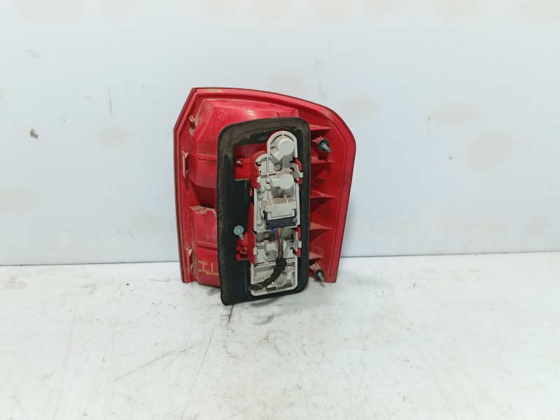 Recambio de piloto trasero izquierdo para audi a2 (8z0) 1.4 tdi referencia OEM IAM 8Z0945095B  