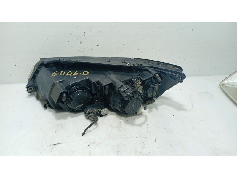 Recambio de faro derecho para hyundai sonata v (nf) 2.0 crdi referencia OEM IAM 921023K010  