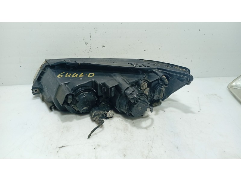 Recambio de faro derecho para hyundai sonata v (nf) 2.0 crdi referencia OEM IAM 921023K010  
