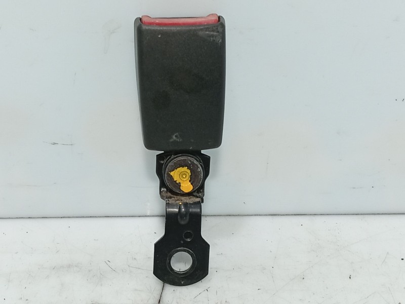 Recambio de anclaje cinturon trasero derecho para audi a2 (8z0) 1.4 tdi referencia OEM IAM   