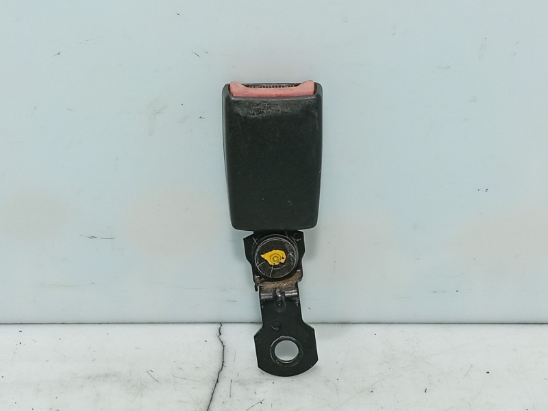 Recambio de anclaje cinturon trasero izquierdo para audi a2 (8z0) 1.4 tdi referencia OEM IAM   