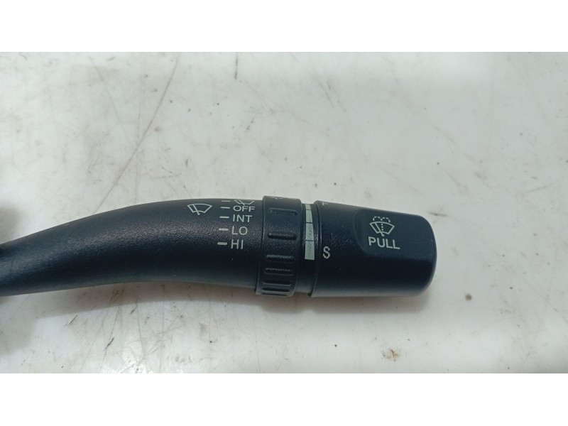 Recambio de mando limpia para hyundai sonata v (nf) 2.0 crdi referencia OEM IAM   