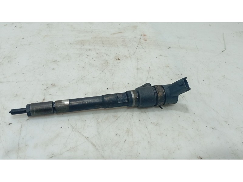 Recambio de inyector para hyundai sonata v (nf) 2.0 crdi referencia OEM IAM 3380027400  