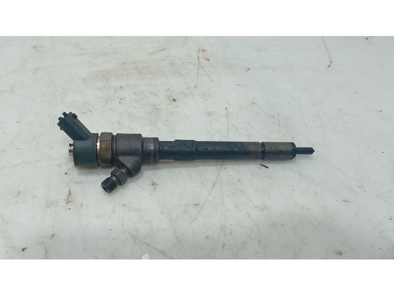 Recambio de inyector para hyundai sonata v (nf) 2.0 crdi referencia OEM IAM 3380027400  