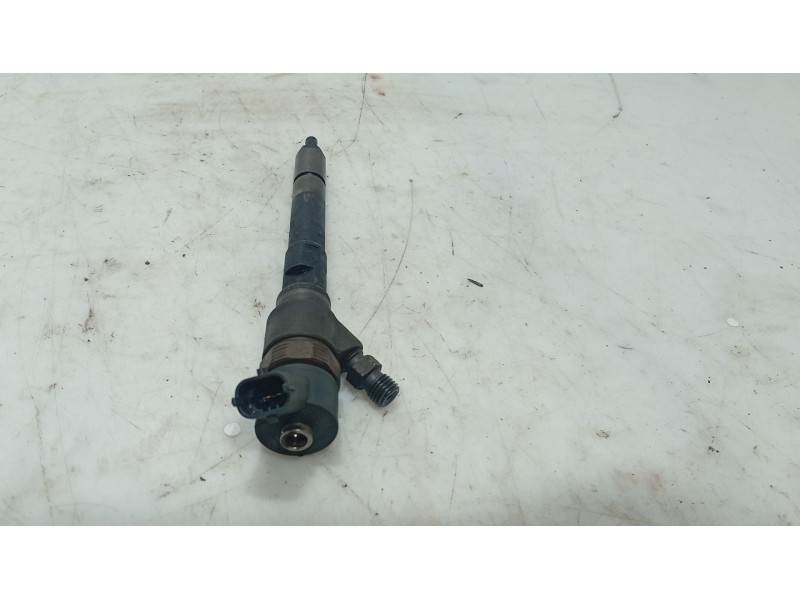 Recambio de inyector para hyundai sonata v (nf) 2.0 crdi referencia OEM IAM 3380027400  