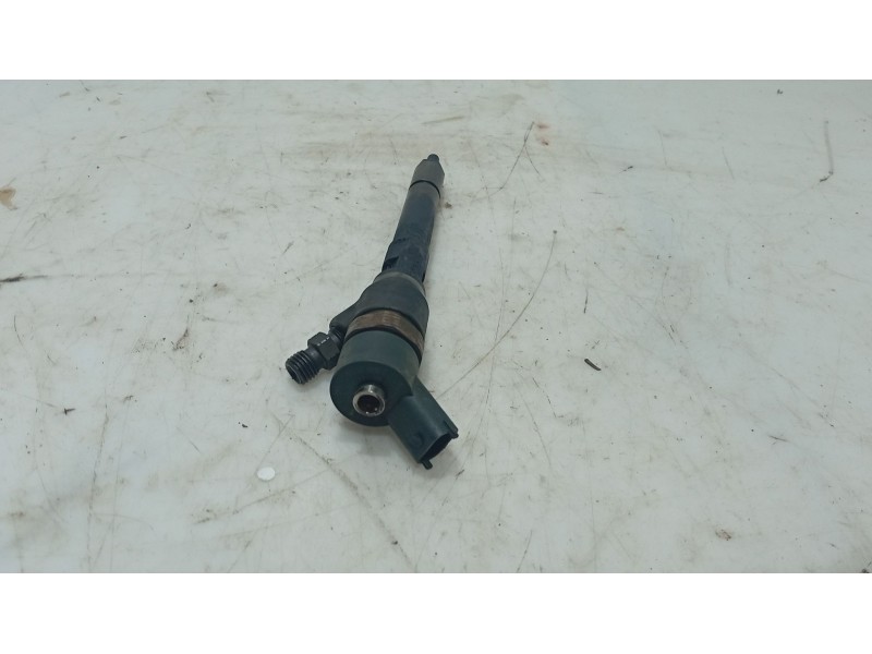 Recambio de inyector para hyundai sonata v (nf) 2.0 crdi referencia OEM IAM 3380027400  