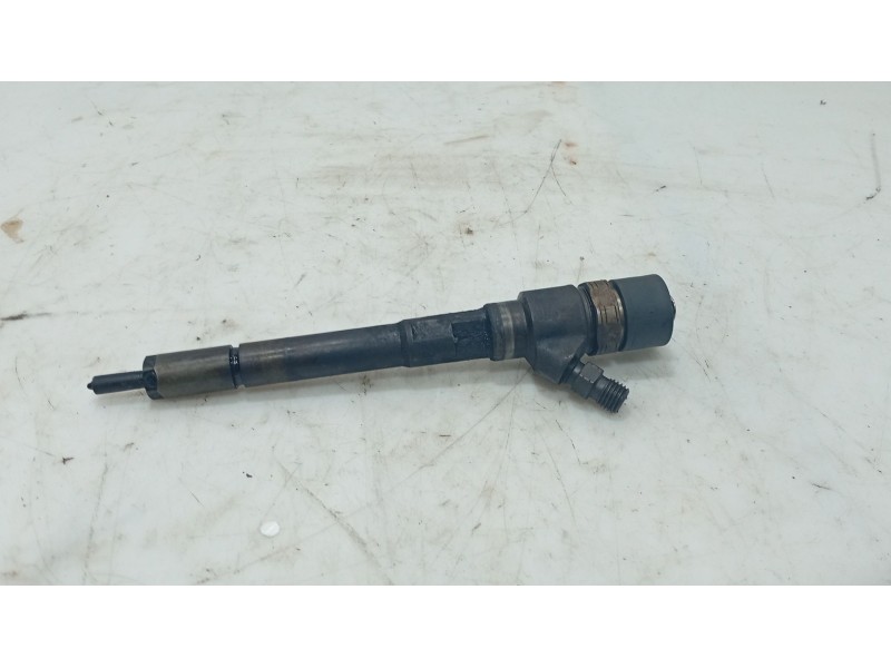 Recambio de inyector para hyundai sonata v (nf) 2.0 crdi referencia OEM IAM 3380027400  