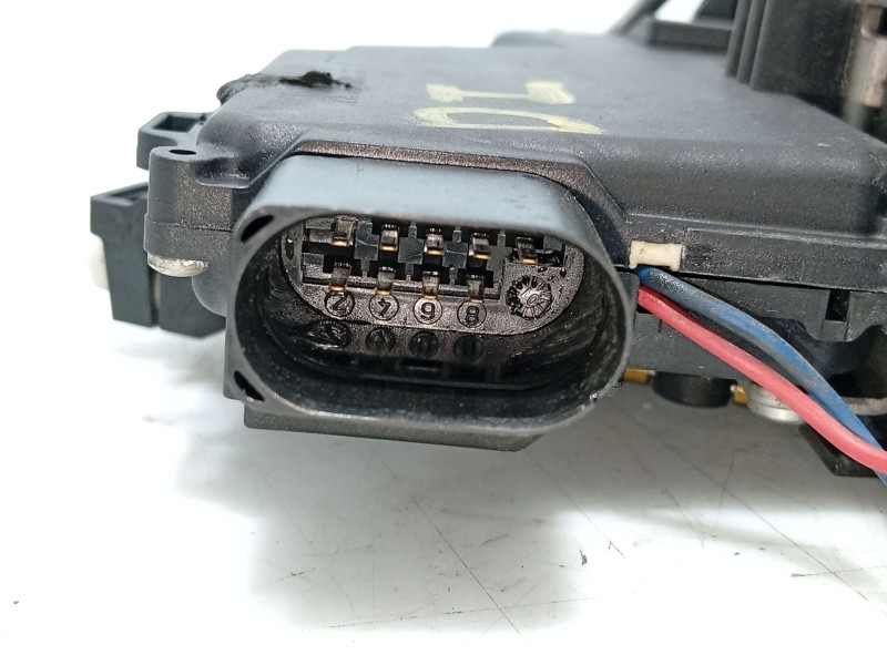 Recambio de cerradura puerta delantera izquierda para audi a2 (8z0) 1.4 tdi referencia OEM IAM 8Z1837015D  
