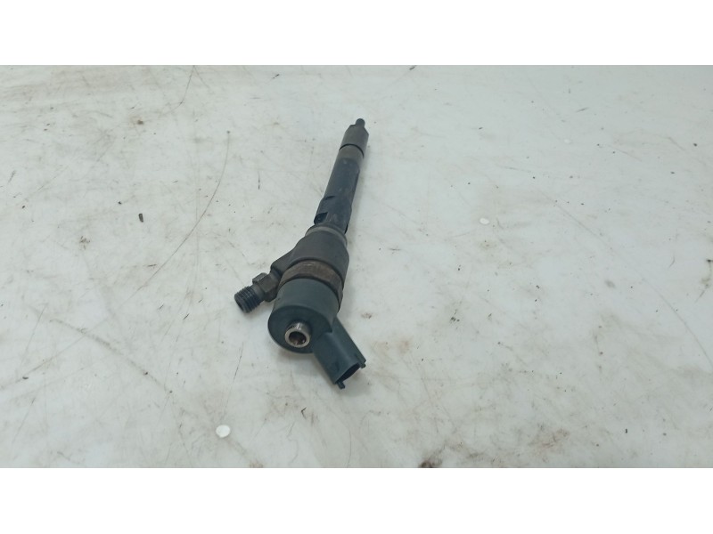 Recambio de inyector para hyundai sonata v (nf) 2.0 crdi referencia OEM IAM 3380027400  