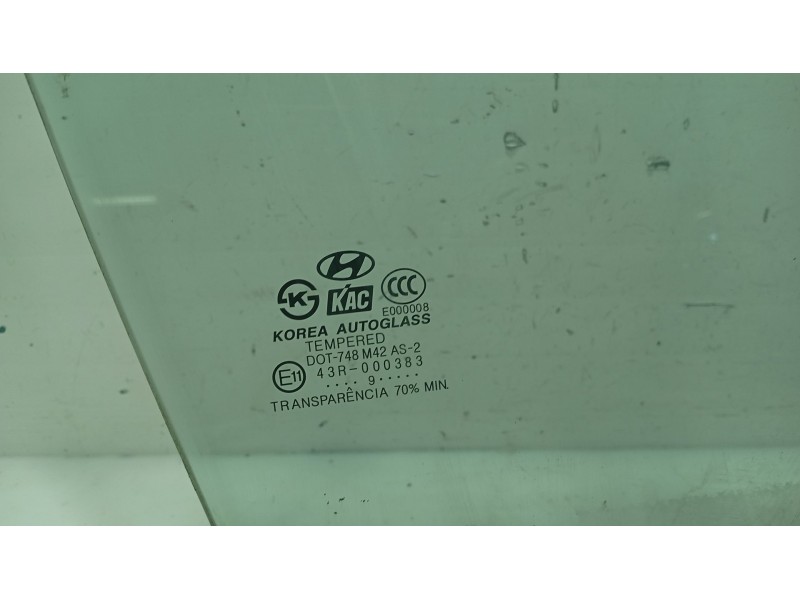 Recambio de luna delantera derecha para hyundai sonata v (nf) 2.0 crdi referencia OEM IAM 824213K000  