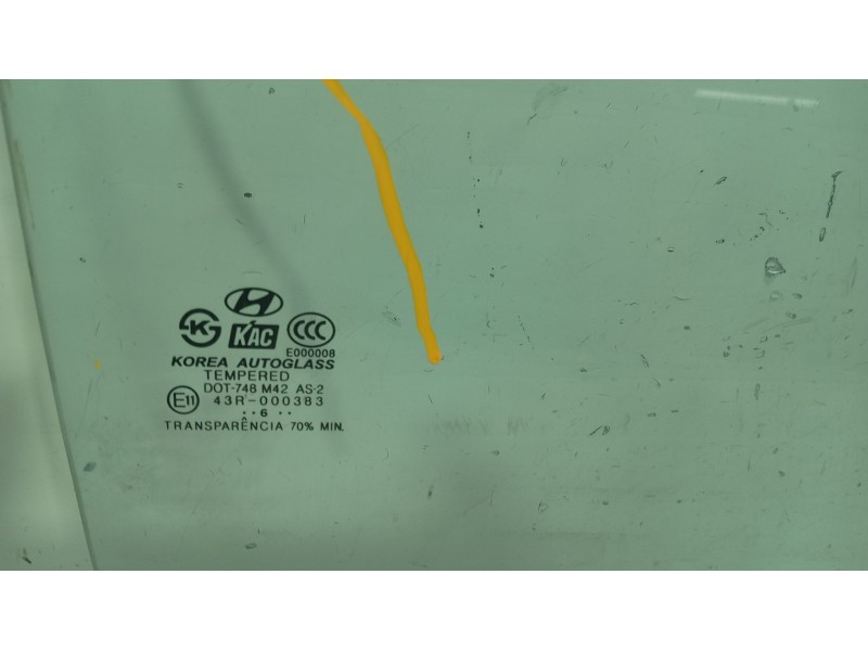 Recambio de luna trasera derecha para hyundai sonata v (nf) 2.0 crdi referencia OEM IAM 834213K000  