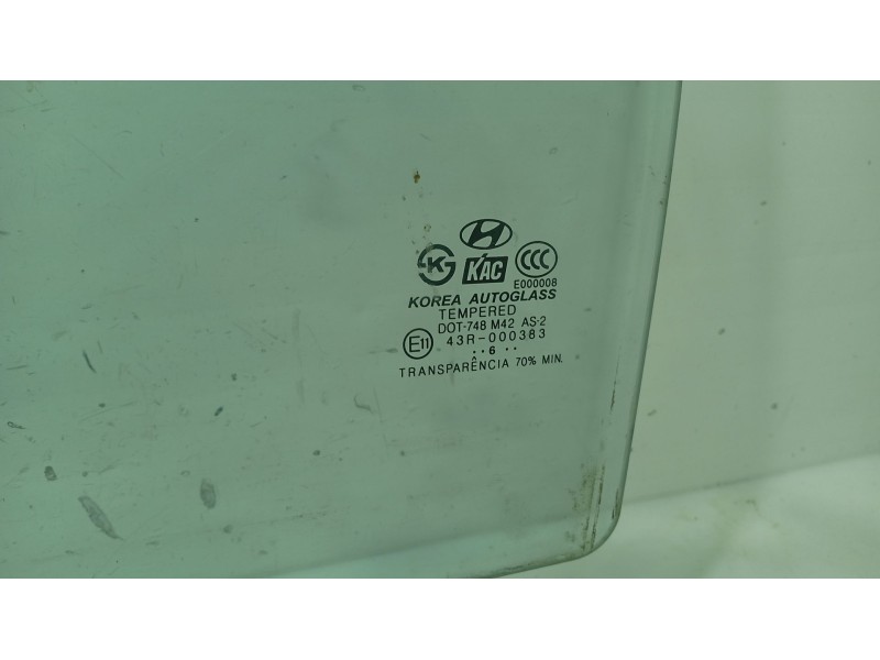 Recambio de luna trasera izquierda para hyundai sonata v (nf) 2.0 crdi referencia OEM IAM 834113K000  