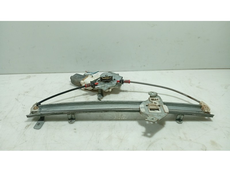 Recambio de elevalunas delantero derecho para nissan micra iii (k12) 1.2 16v referencia OEM IAM   