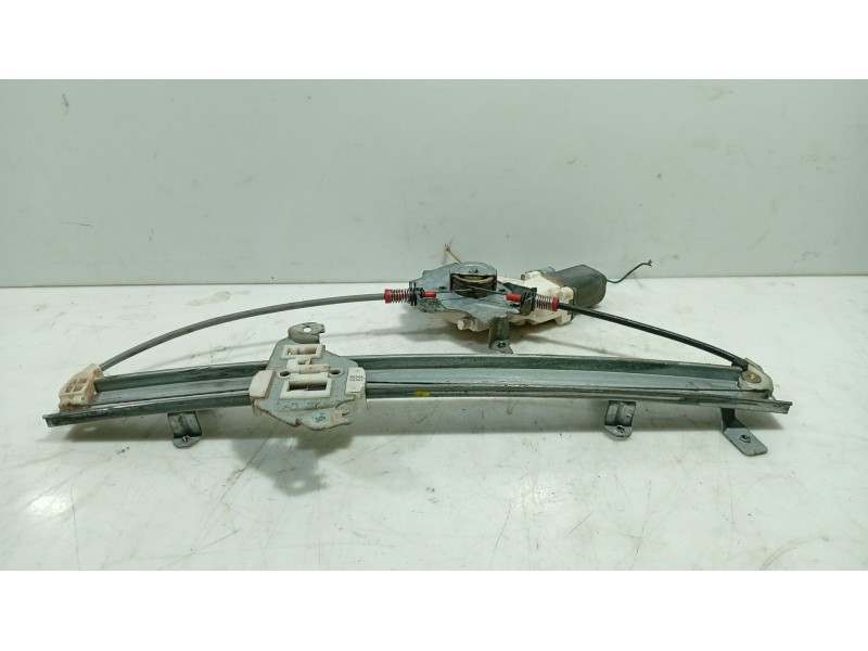 Recambio de elevalunas delantero izquierdo para nissan micra iii (k12) 1.2 16v referencia OEM IAM   