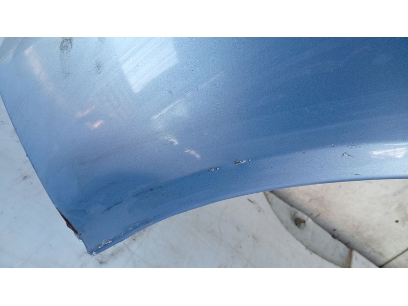 Recambio de aleta delantera izquierda para nissan micra iii (k12) 1.2 16v referencia OEM IAM   