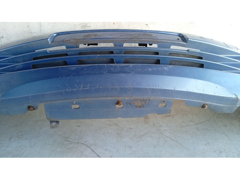 Recambio de paragolpes delantero para nissan micra iii (k12) 1.2 16v referencia OEM IAM   