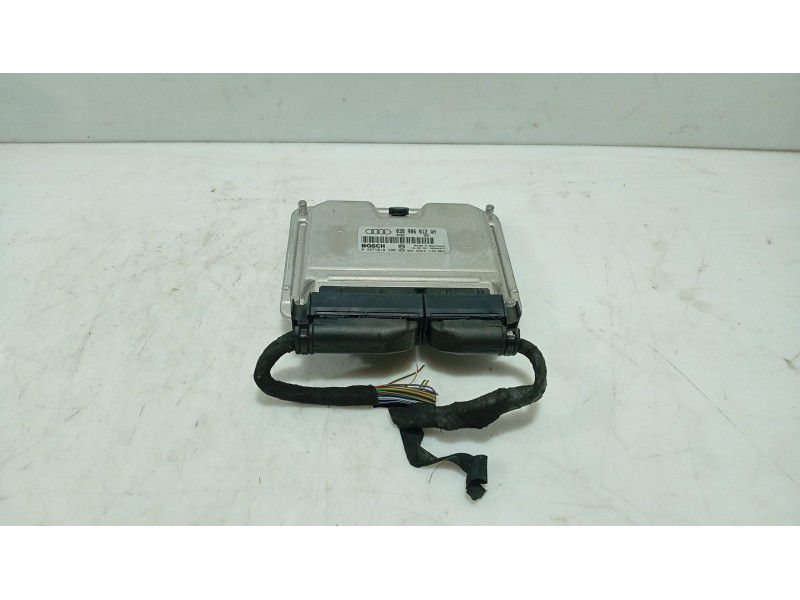 Recambio de centralita motor uce para audi a4 b5 (8d2) 1.9 tdi referencia OEM IAM   