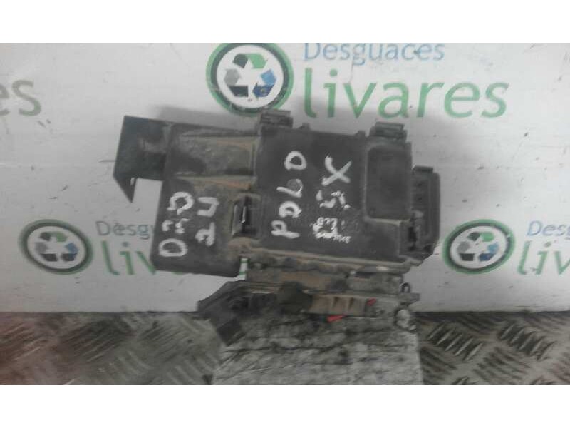 Recambio de caja reles / fusibles para volkswagen polo berlina (6n2)    |   0.99 - 0.02 | 1999 - 2002 referencia OEM IAM  AUXILI